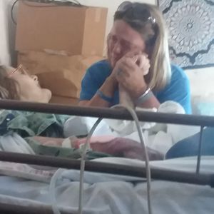 Meet your Posher, Leona